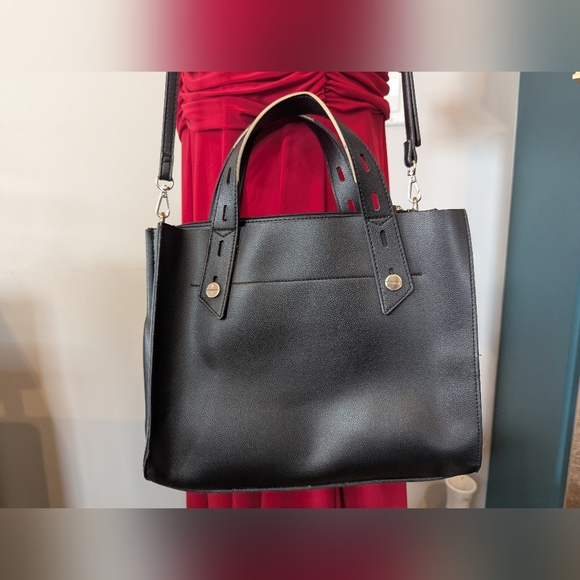 Kenneth Cole Reaction black vegan leather hand bag - Picture 7 of 15